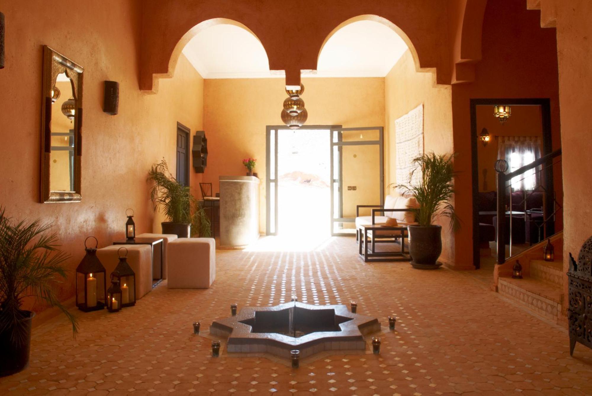 Riad Bouchedor Tajda 외부 사진